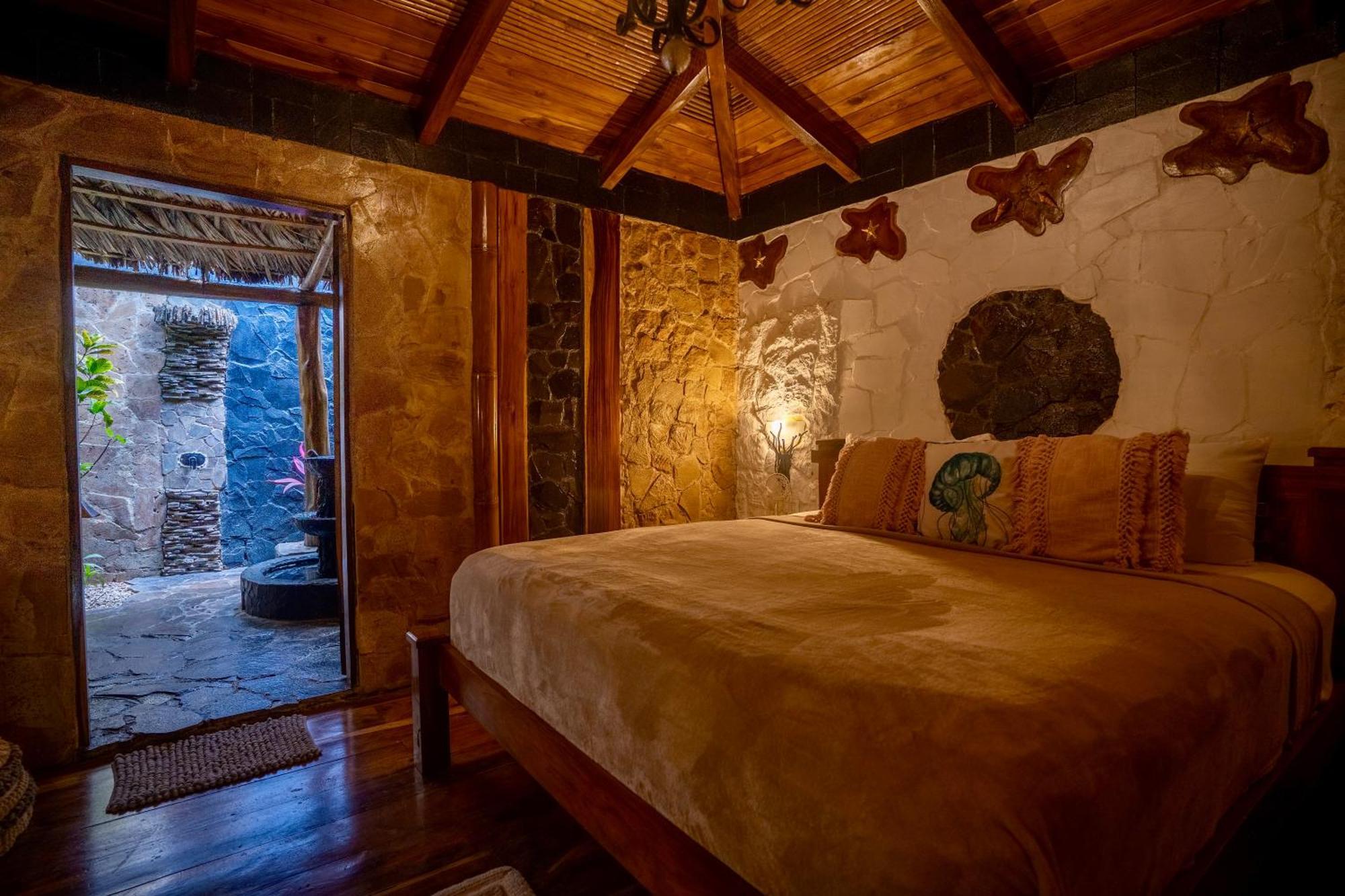 Ocho Artisan Bungalows (Adults Only) Tamarindo Exterior foto