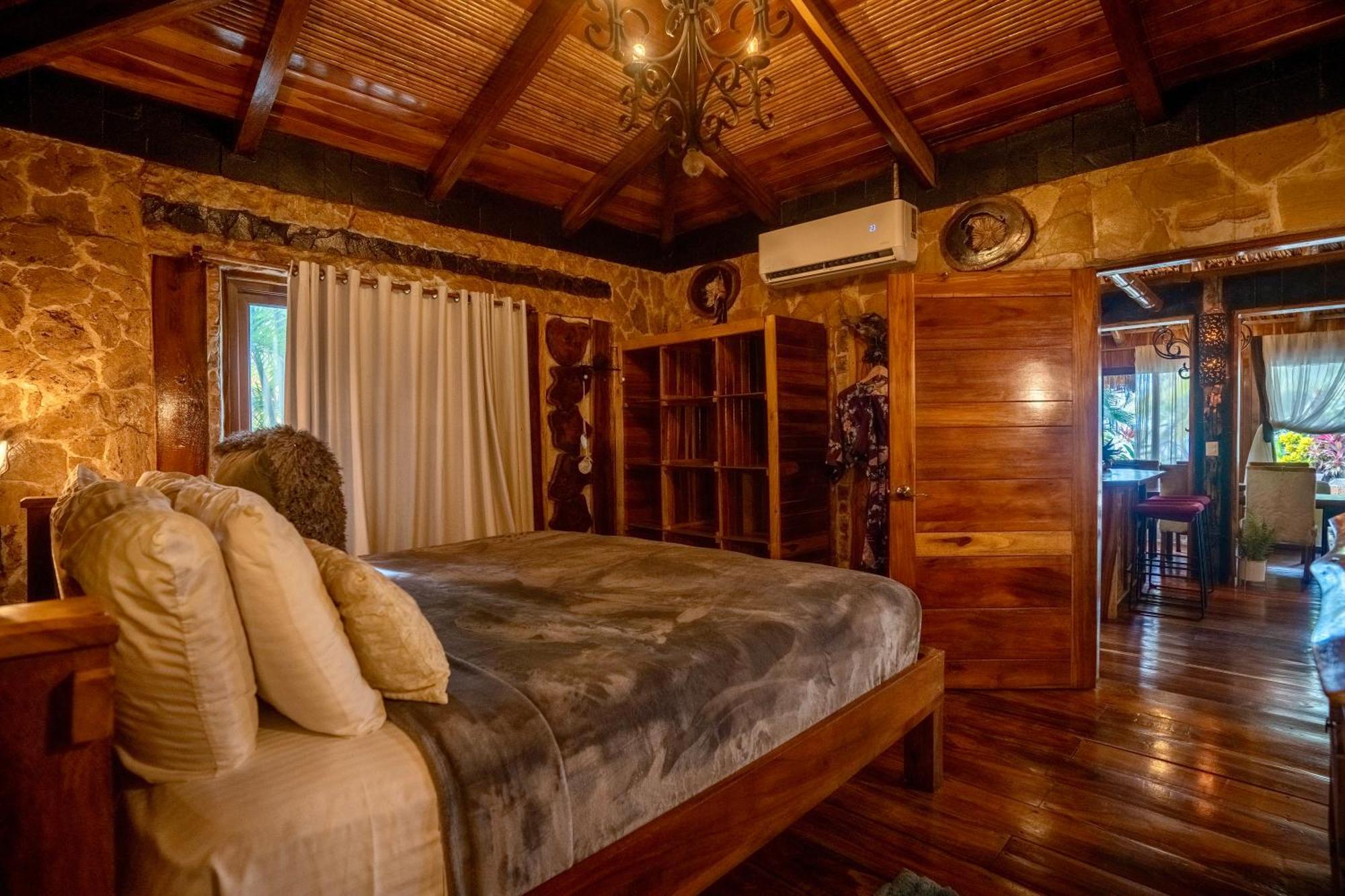 Ocho Artisan Bungalows (Adults Only) Tamarindo Exterior foto