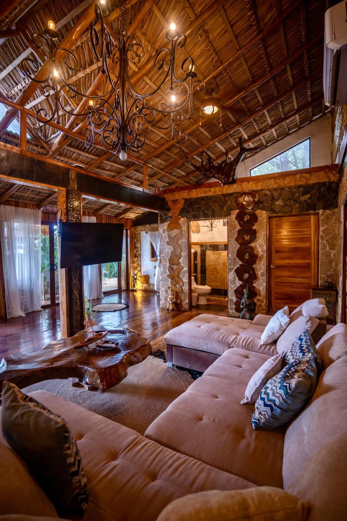 Ocho Artisan Bungalows (Adults Only) Tamarindo Exterior foto